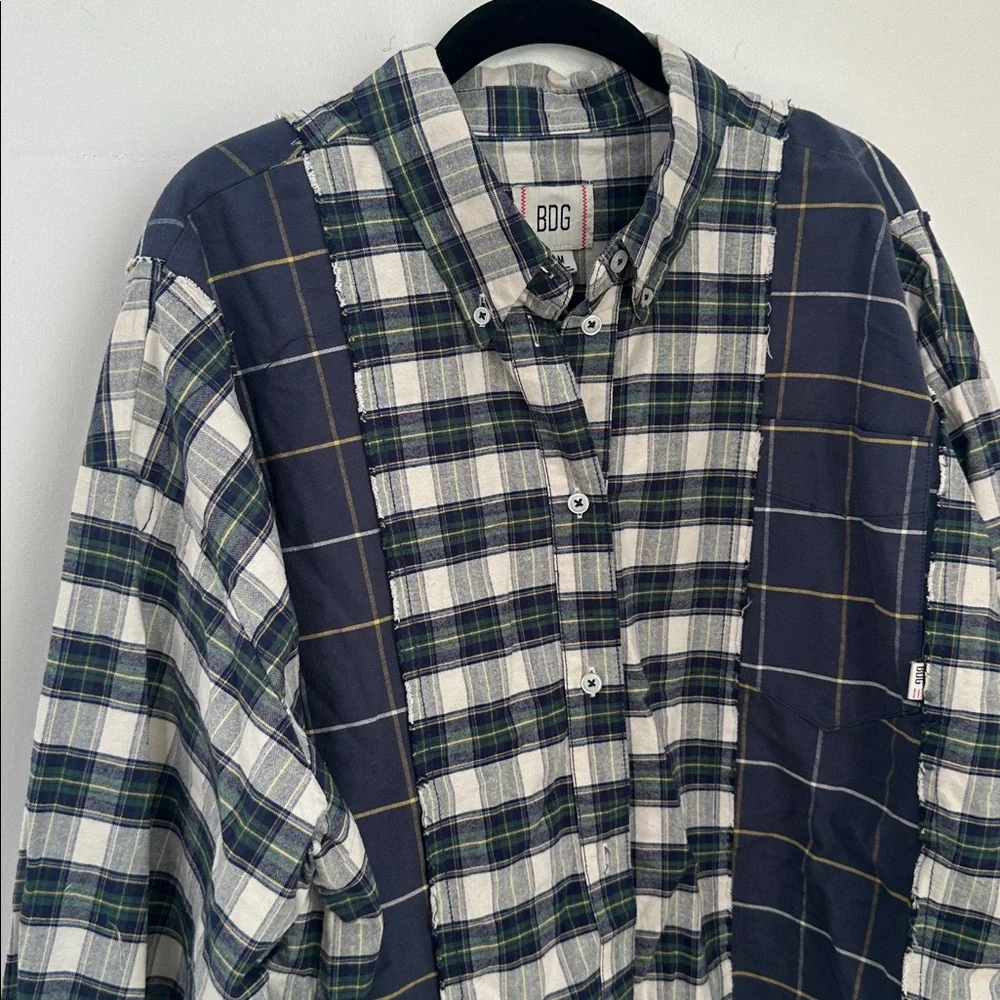 BDG Urban Outfitters Spliced Dad Button-Down Shirt - Picture 4 of 6